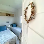 Jak Tu Ladnie - Rodzinne Domki Nad Jeziorem Z Atrakcjami I Domowa Kuchnia I Mazury Chalet