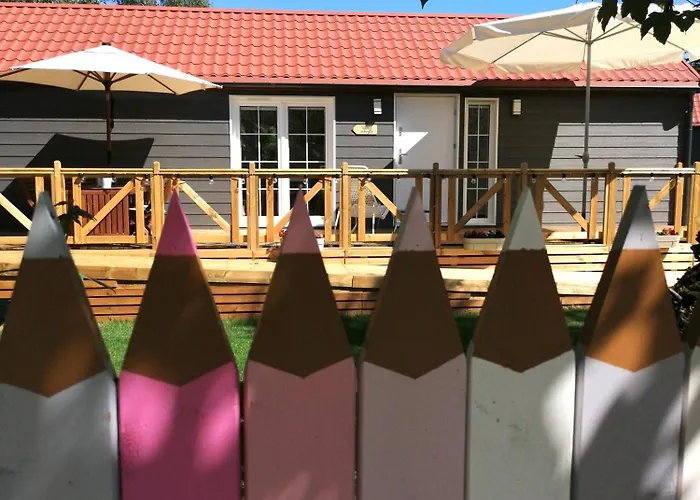 Horská chata Jak Tu Ladnie - Rodzinne Domki Nad Jeziorem Z Atrakcjami I Domowa Kuchnia I Mazury Mikołajki