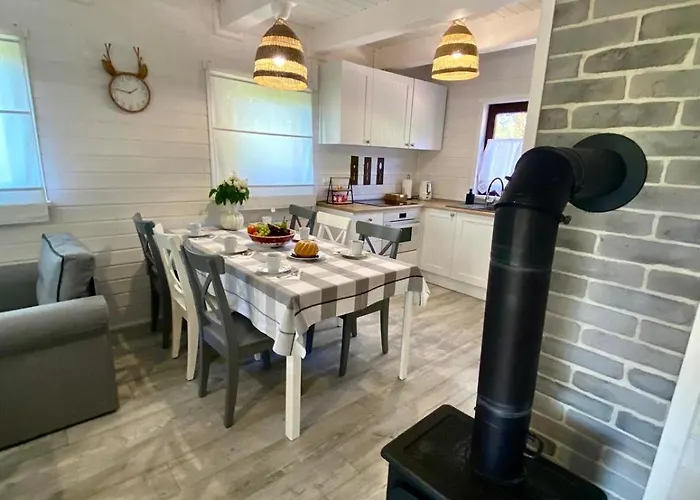 Horská chata Jak Tu Ladnie - Rodzinne Domki Nad Jeziorem Z Atrakcjami I Domowa Kuchnia I Mazury Mikołajki