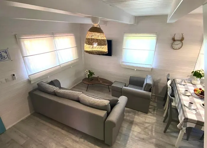 Jak Tu Ladnie - Rodzinne Domki Nad Jeziorem Z Atrakcjami I Domowa Kuchnia I Mazury * Mikołajki